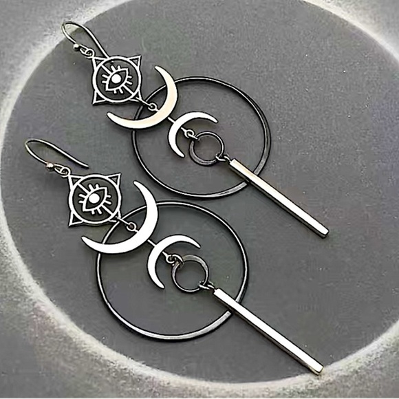 Silver Exaggerated Evil Eye Vintage Moon Punk Statement Geometric Earrings - Picture 5 of 9